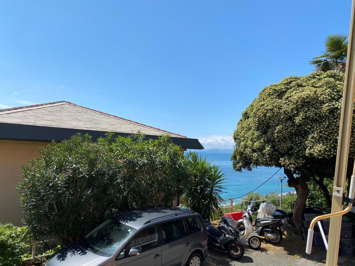 Cogoleto Appartement Buitenkant foto